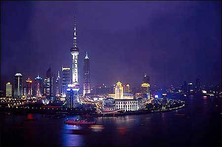 组图:各大城市标志性建筑--上海东方明珠塔