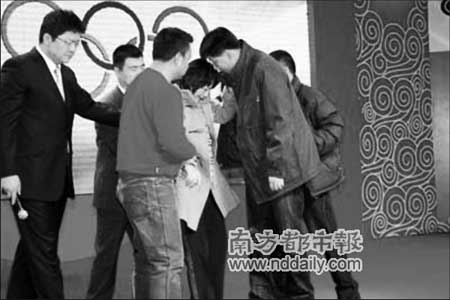 ����ޱ��������ԱȰ�뷢�����ֳ���