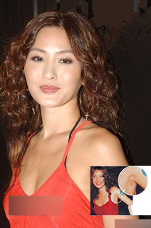 瞧瞧众女星胸部腋下惊现刀疤造假胸前后大对比