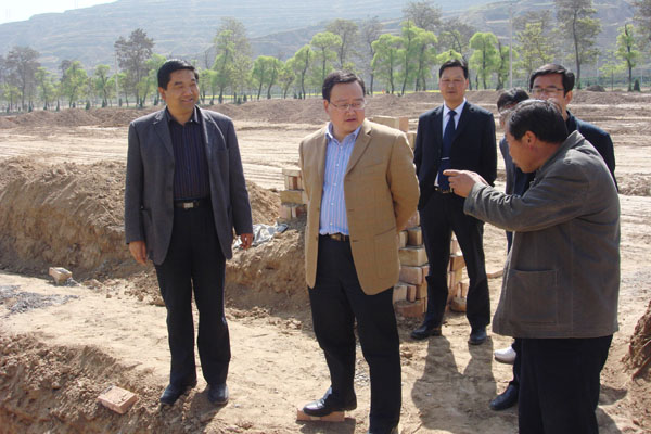 武山县山丹乡车川 滩歌镇黑池殿新农宅开工建设(图)