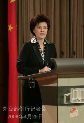 姜瑜就胡锦涛访日、火炬传递、中国政府与达赖方面接触磋商等答问