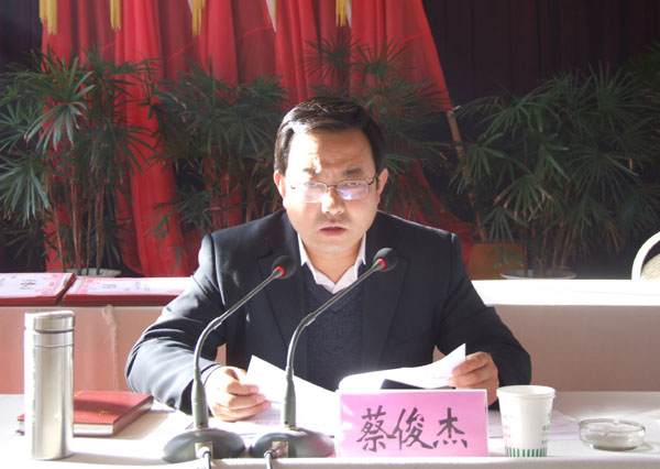 首页 新闻中心 天水新闻 清水 >>正文   县委常委,宣传部长陆金良在