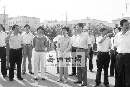 人口和计划生育调研_人口与计划生育手抄报