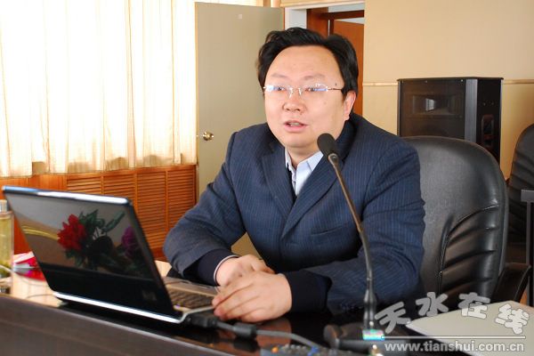 陇人骄子:记天水计算机专修学院院长王晋(组图)
