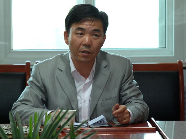 (四门镇党委书记曹军胜发言)