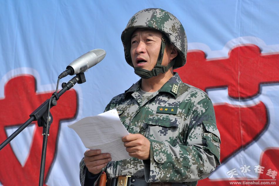 (兰州军区某红军师师长汪海江致辞)