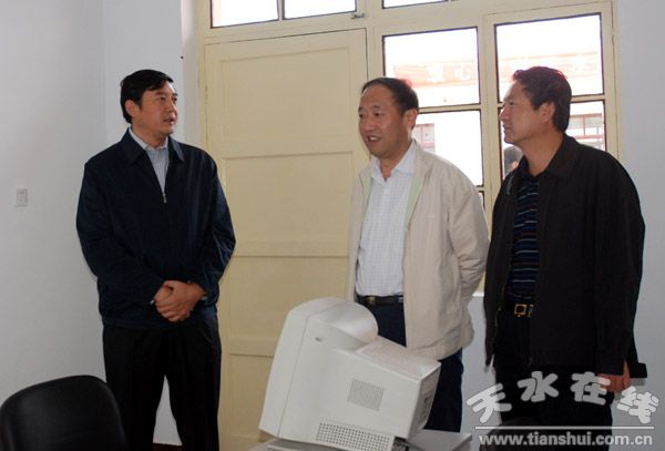 秦安县中山乡郭洼小学竣工 赵卫东出席竣工典礼(图)
