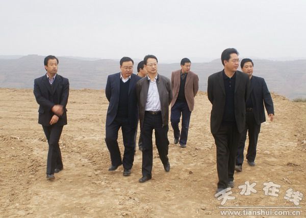 甘肃省水保局局长尚祯在张家川县调研(组图)--天水在线