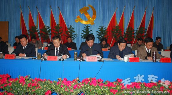 秦州人口网_秦州区突出 四抓 优化人口计生户外宣传环境(3)