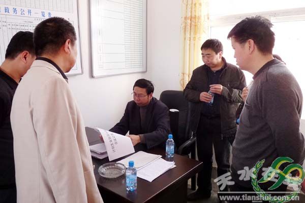 人口和计划生育调研_人口与计划生育手抄报(3)