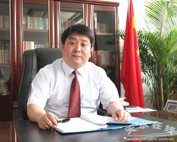 秦州区人大常委会决定:周继军为秦州区代区长(图)