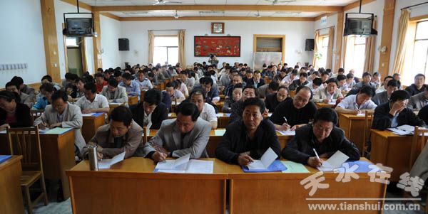 人口计生队伍建设_为加强辖区人口计生队伍建设,充分激励基层计生宣传员积极