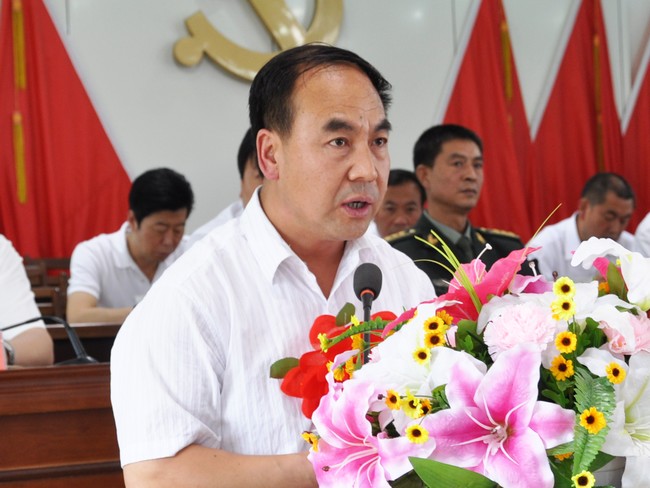 武山县隆重召开庆祝建党89周年暨表彰大会(组图)