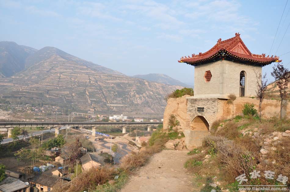 天水在线走进麦积区吴砦古城采风(组图)