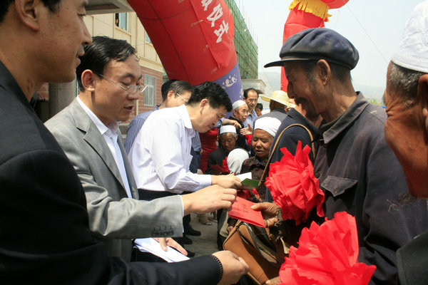 兰州人口委_兰州拉面图片(2)