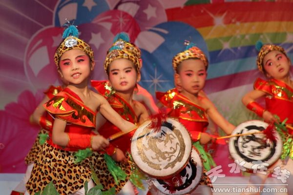 ������������ 562.jpg