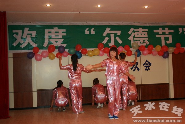 13�������ݳ�.jpg