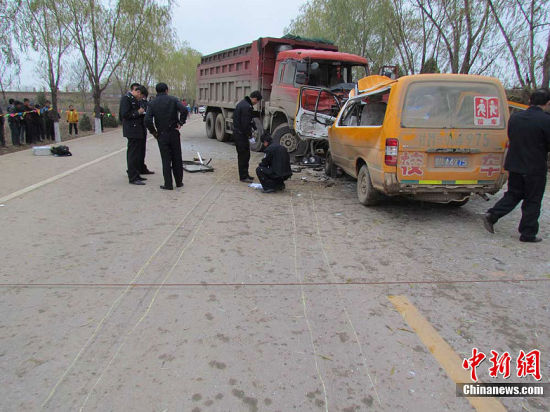 169ʱ40Сʿ׶԰Уڽӵ׶ʻֵſʱһ󷭶úײ߷ʱֹ¹ʹ20ѣ18ˣ26ˡУ˾Ůʦˣ߾Ϊ׶ʷ 