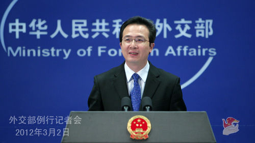 2012年3月2日,外交部发言人洪磊主持例行记者会。 2012年3月2日,外交部发言人洪磊主持例行记者会。