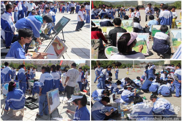 中学组绘画竞赛现场.jpg