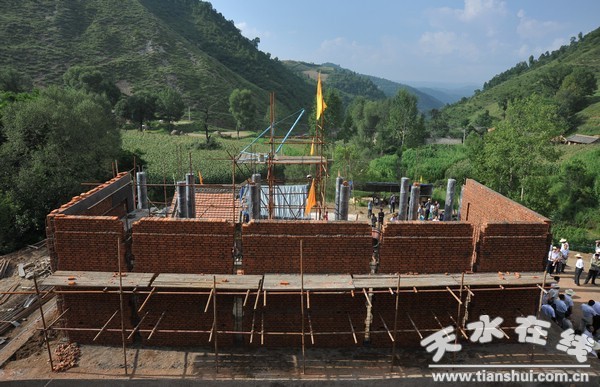 建设中的三皇谷轩辕宫.jpg