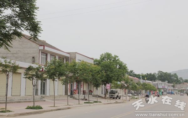 �ɾ�����ĺ챤С����.jpg
