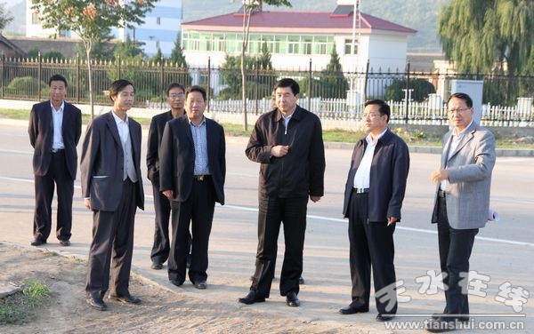 检查天河生态酒业城技改扩建项目 (6).jpg