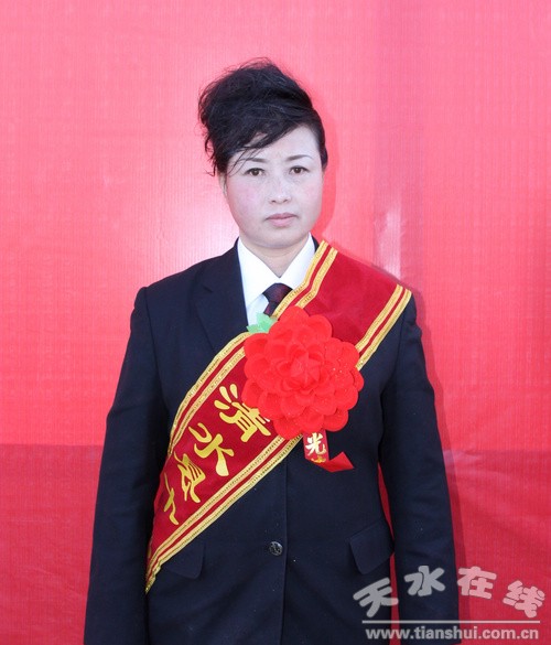 石继琴.jpg