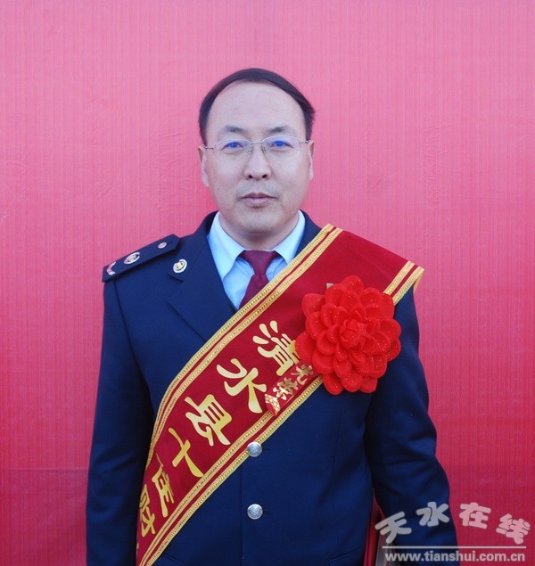 王国杰.JPG
