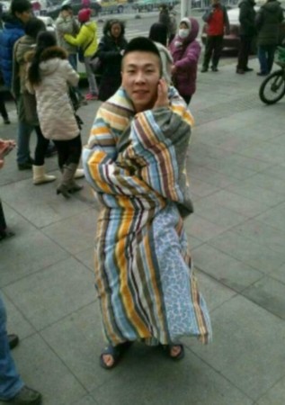 ����12��18�֣����������е����С��������ռ��������緢��5.1����������С���ʱ1���ӣ����21¥�������������ϻ�����һ�����ӡ������������Ҳû��ô��ɣ���(���п챨)