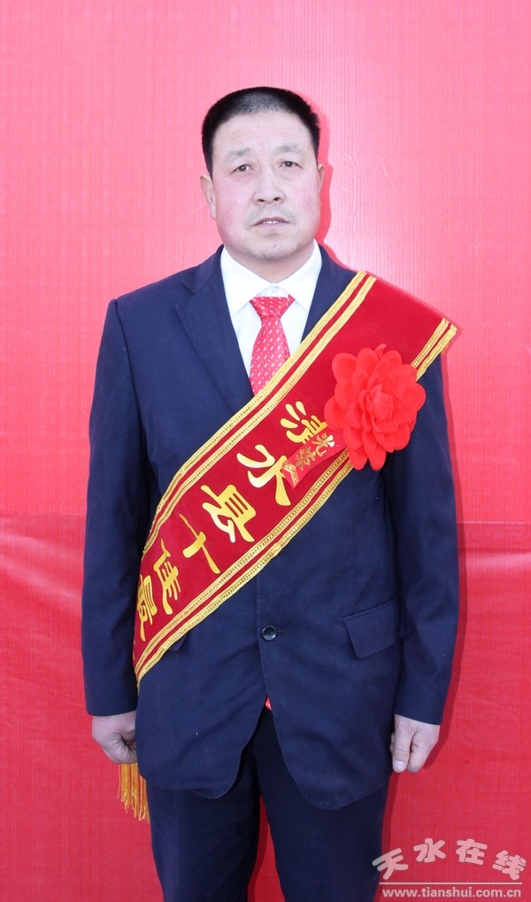 李忠实.JPG