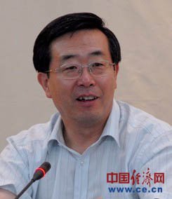 �ӱ���̨�г�����Ⱥ��ְ �������ջؿ����鸾