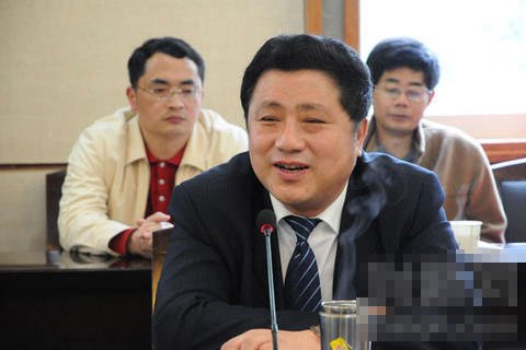 男子冒充国务院司长在云南指导工作 市领导陪同