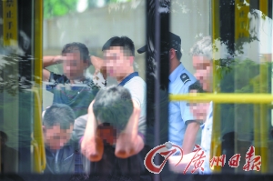 ����Ѻ����Ա�����ϳ�����ȥ����¼������(����¬����)