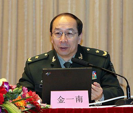 >>正文    主讲人:金一南  国防大学战略研究所所长,博士生导师,少将