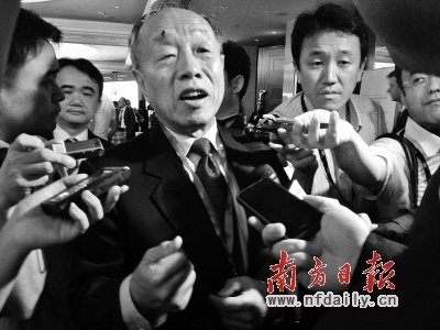 李肇星批美防长:是非观都没有 怎么当的大官