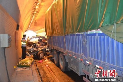 ������ˮ�������پ���������׷β�¹���1������