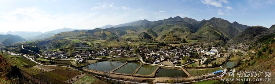 红崖村全景0.jpg