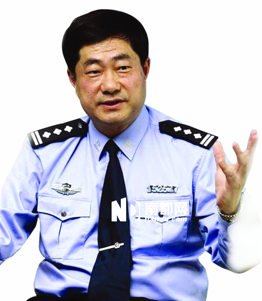 南城公安分局原局长魏向民。
