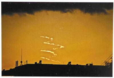 ��̨��������������Ա����������������԰ʱ�������¡������꣬������ճ���һ������������������������������������ؾ���ƣ���ν��������ʵ�����ơ�