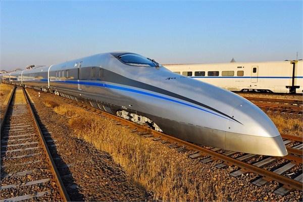 高铁时速有望再翻倍 国内试验时速605公里列车