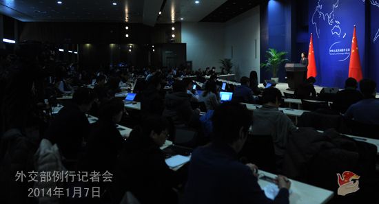 2014年1月7日外交部发言人华春莹主持例行记者会