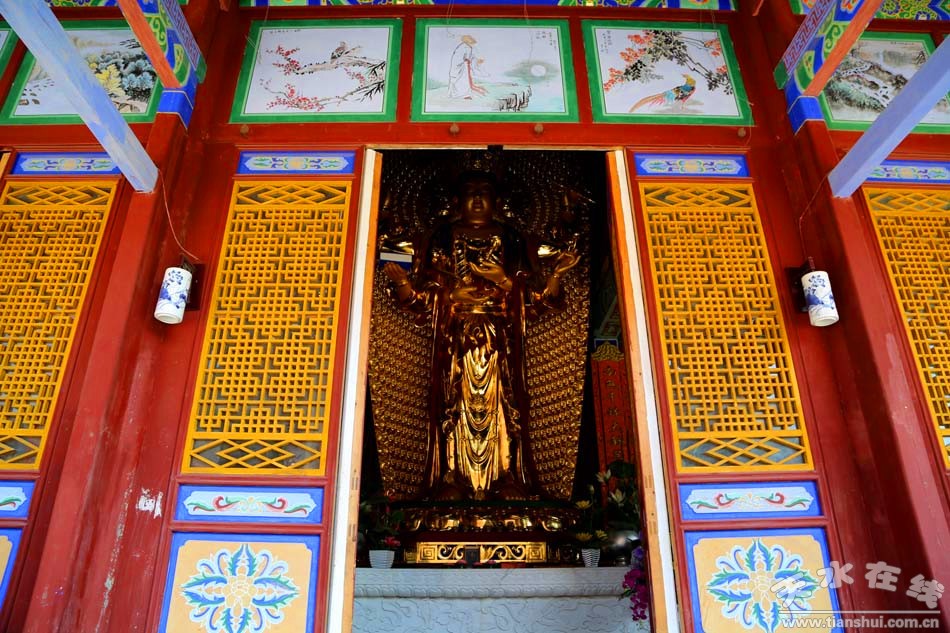 天水在线摄影报道:净土花开香满寺(组图)