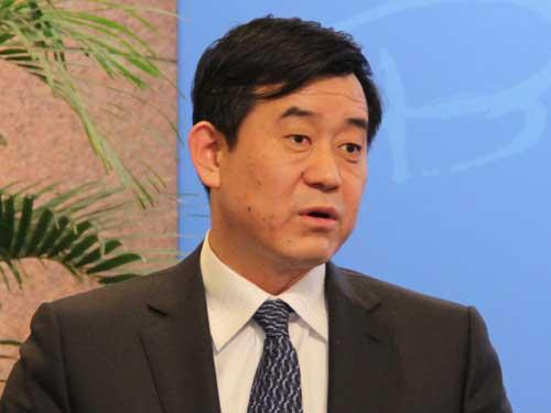 媒体称中国石油副总裁薄启亮被调查