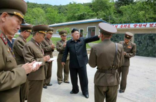 ��������쵼�˽������Ӳ쳯�ʶ�����ǰ�������������������ӡ�
