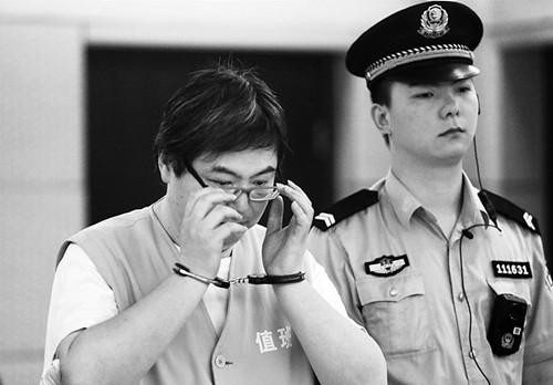 北京中学校长助理收家长4万好处费 帮学生转学
