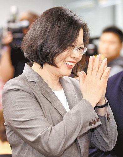 资料图:国台办认为,民进党主席蔡英文的表态为张志军首次访台营造了友善氛围。