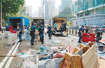 梁振英:绝不让“占中”对香港负面影响长此持续