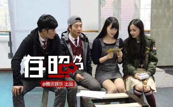 高校校花比美众女星 90后平民“女神”娱乐圈得宠