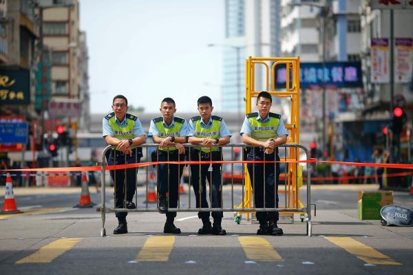 香港占中2亿港元物资来源不明 疑外部势力提供